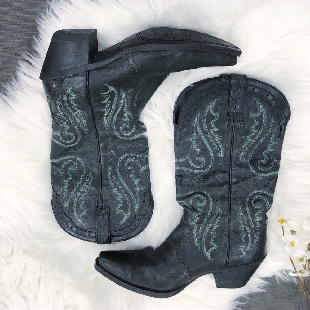 Classic Black Western Embroidered Women’s Cowboy Boots